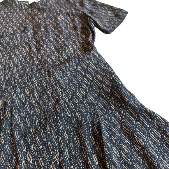 A.L.C. Button-Down Shift Dress 100% Silk Fun Print Short Sleeve Size 4 Women's - Picture 7 of 14